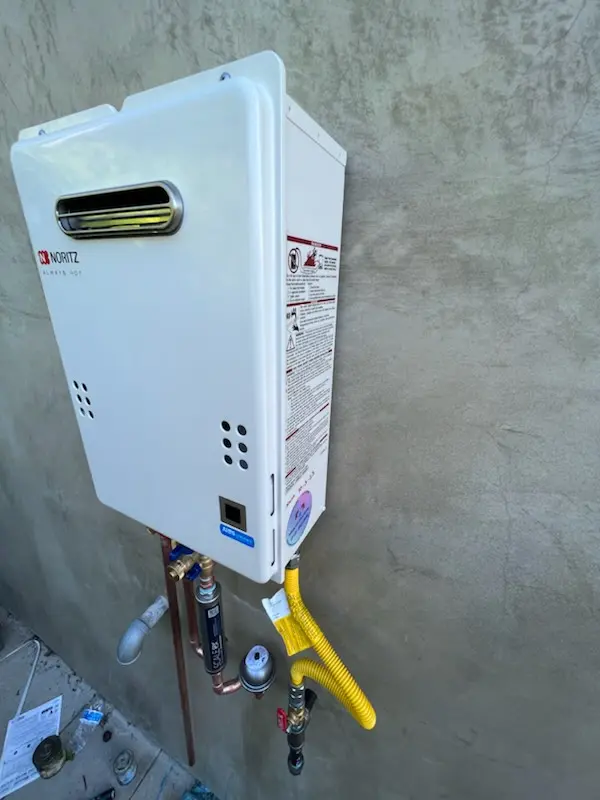 Tankless water heater installation for Woodbine Junction homes